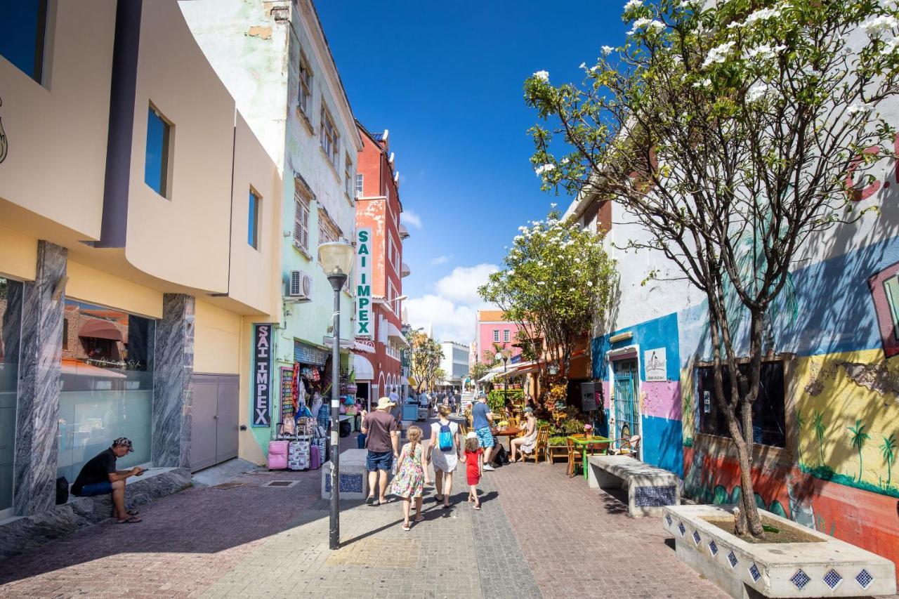 Blue Marlin Handelskade Apartments Willemstad Exterior photo