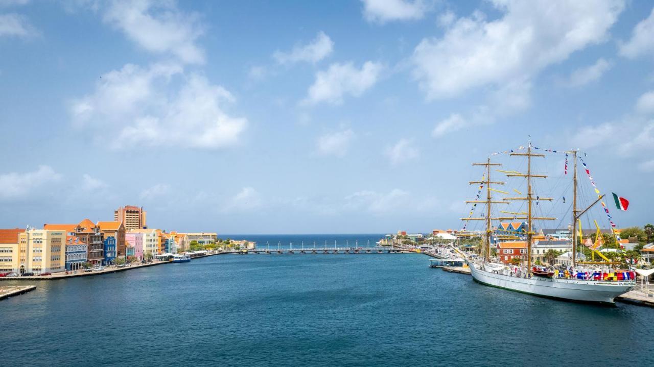 Blue Marlin Handelskade Apartments Willemstad Exterior photo